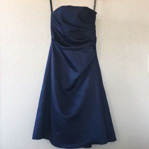 Alfred Angelo Size 2 Navy strapless dress